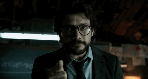 gif do personagem Professor, da série La Casa de Papel, dando aula